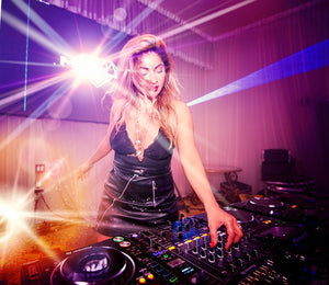 Live DJ Set Online ( per hour )